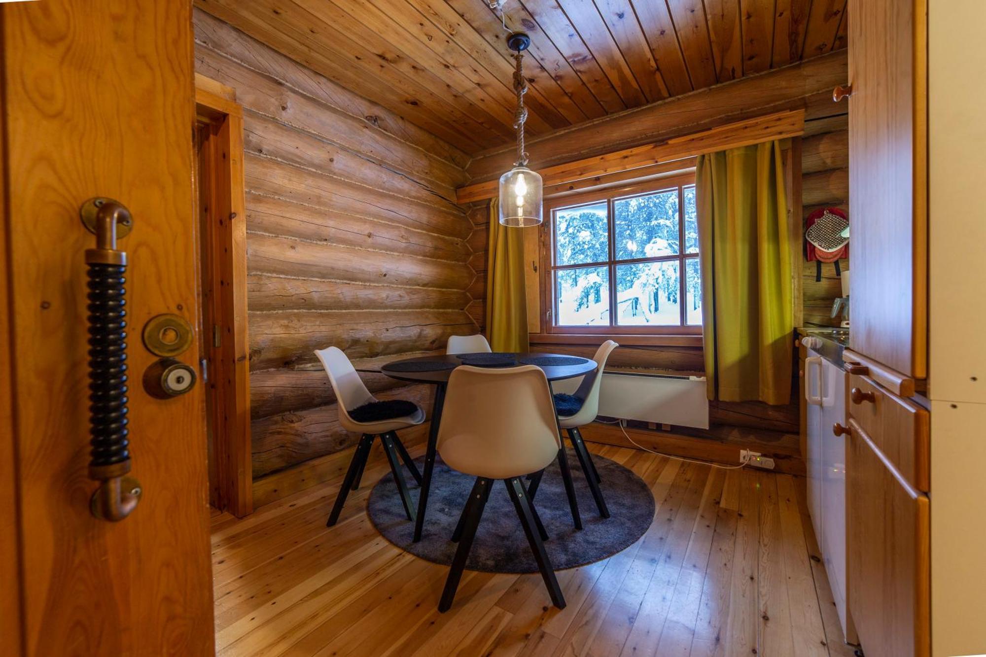 Kuukkeli Log Houses Aurora Resort Saariselkä Exterior foto